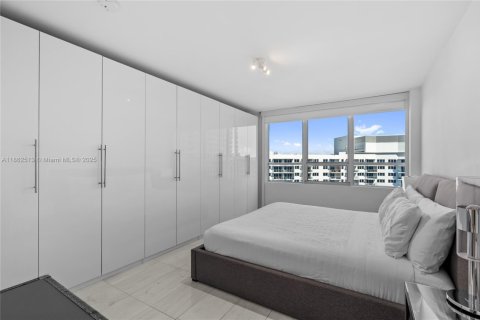 Купить кондоминиум в Майами-Бич, Флорида 2 спальни, 98.57м2, № 1891106 - фото 19