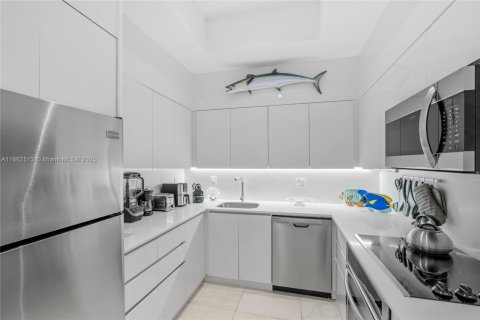 Купить кондоминиум в Майами-Бич, Флорида 2 спальни, 98.57м2, № 1891106 - фото 14