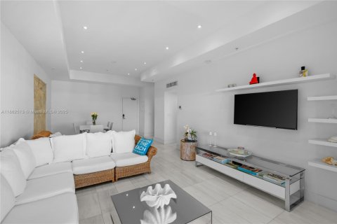 Купить кондоминиум в Майами-Бич, Флорида 2 спальни, 98.57м2, № 1891106 - фото 4