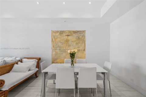 Купить кондоминиум в Майами-Бич, Флорида 2 спальни, 98.57м2, № 1891106 - фото 7