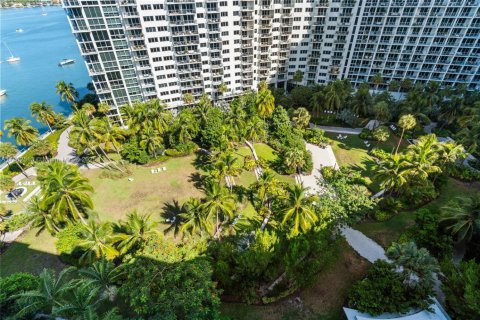 Купить кондоминиум в Майами-Бич, Флорида 2 спальни, 98.57м2, № 1891106 - фото 13
