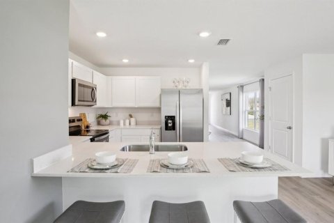 Casa en venta en Spring Hill, Florida, 3 dormitorios, 144.93 m2 № 2106643 - foto 12