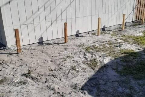 Commercial property in Lake Worth, Florida 278.71 sq.m. № 1867440 - photo 21