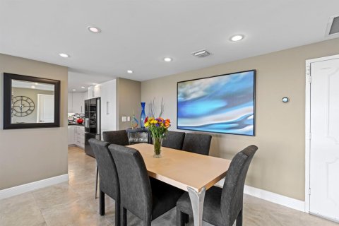 Condominio en venta en Fort Lauderdale, Florida, 3 dormitorios, 176.14 m2 № 2087498 - foto 10
