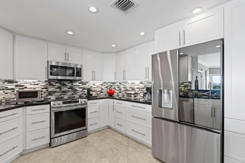 Condominio en venta en Fort Lauderdale, Florida, 3 dormitorios, 176.14 m2 № 2087498 - foto 8