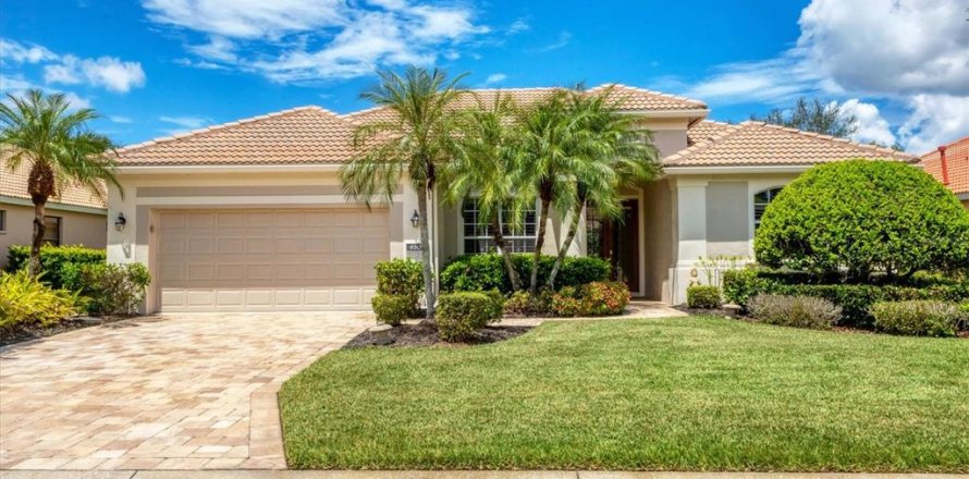 Villa ou maison à Bradenton, Floride 4 chambres, 214.79 m2 № 1916144