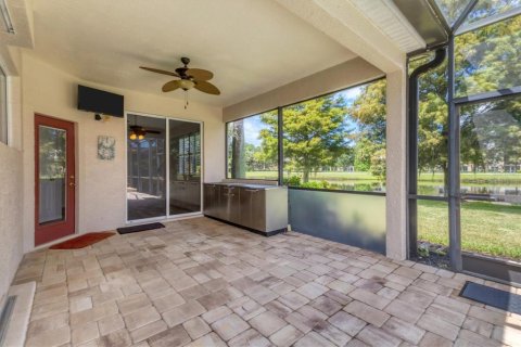 Villa ou maison à vendre à Bradenton, Floride: 4 chambres, 214.79 m2 № 1916144 - photo 3