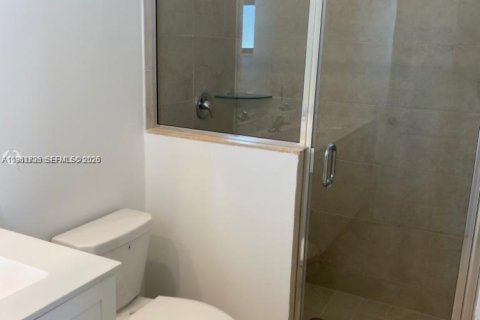 Townhouse in Miami, Florida 3 bedrooms, 122.63 sq.m. № 2023753 - photo 8