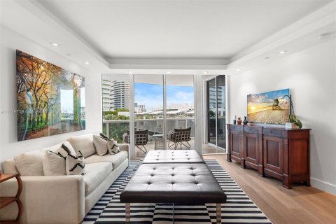 Condo in Miami Beach, Florida, 3 bedrooms  № 1472515 - photo 18