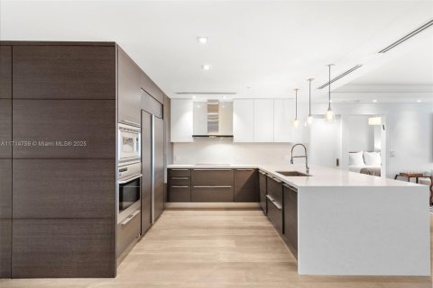 Condo in Miami Beach, Florida, 3 bedrooms  № 1472515 - photo 14