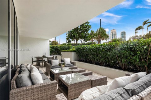 Condo in Miami Beach, Florida, 3 bedrooms  № 1472515 - photo 10