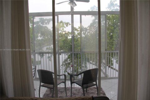 Condominio en venta en Tamarac, Florida, 2 dormitorios, 112.88 m2 № 1774303 - foto 21