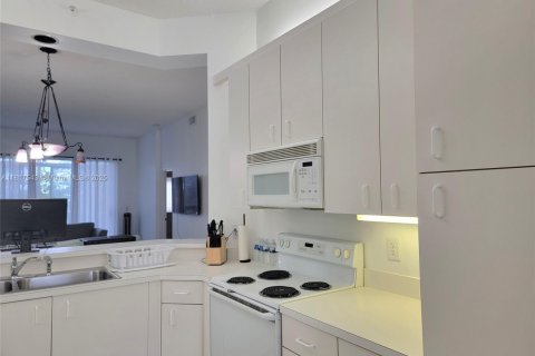 Condominio en venta en Tamarac, Florida, 2 dormitorios, 112.88 m2 № 1774303 - foto 12