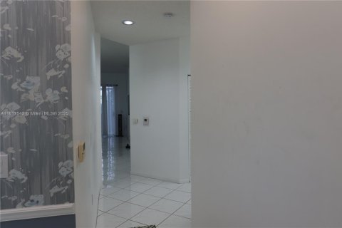 Condominio en venta en Tamarac, Florida, 2 dormitorios, 112.88 m2 № 1774303 - foto 8