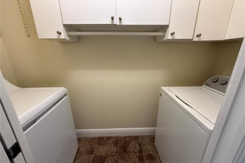 Adosado en alquiler en Orlando, Florida, 3 dormitorios, 149.02 m2 № 2232458 - foto 13