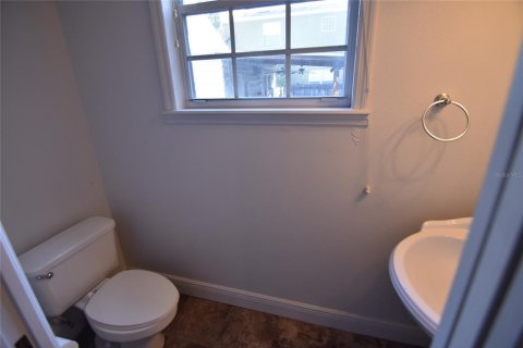 Adosado en alquiler en Orlando, Florida, 3 dormitorios, 149.02 m2 № 2232458 - foto 3