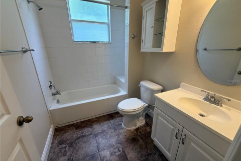Adosado en alquiler en Orlando, Florida, 3 dormitorios, 149.02 m2 № 2232458 - foto 11