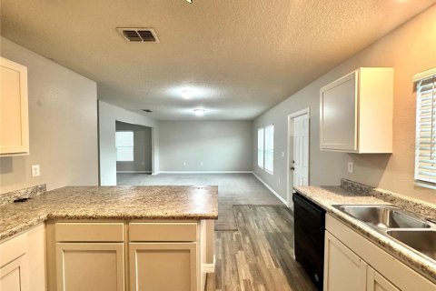 House in Kissimmee, Florida 3 bedrooms, 149.76 sq.m. № 1879570 - photo 9