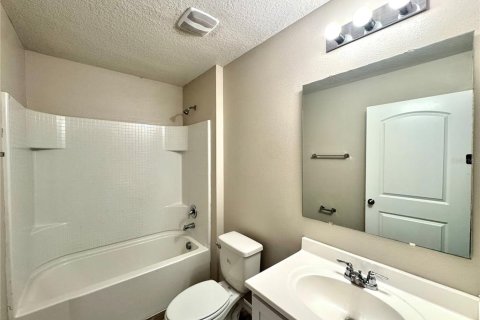 House in Kissimmee, Florida 3 bedrooms, 149.76 sq.m. № 1879570 - photo 16