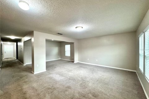 House in Kissimmee, Florida 3 bedrooms, 149.76 sq.m. № 1879570 - photo 6