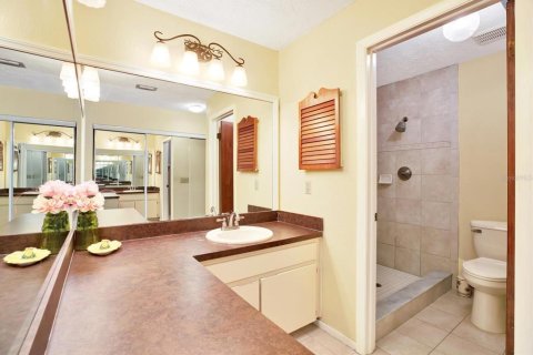 House in Tampa, Florida 3 bedrooms, 156.54 sq.m. № 1630787 - photo 22