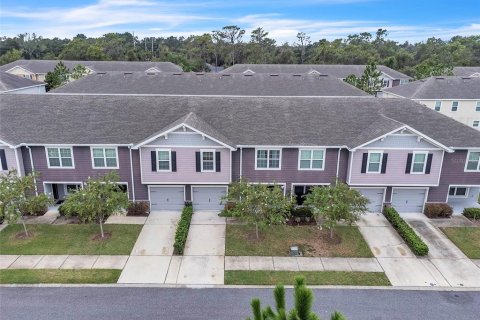 Townhouse in Riverview, Florida 3 bedrooms, 151.15 sq.m. № 1913287 - photo 24