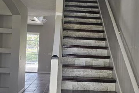 Casa en venta en Kissimmee, Florida, 6 dormitorios, 267.65 m2 № 1590016 - foto 11