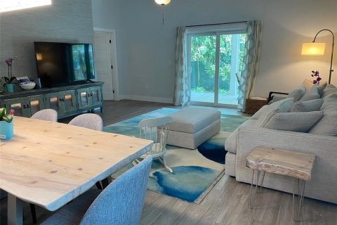 Casa en alquiler en Sarasota, Florida, 3 dormitorios, 142.05 m2 № 1563318 - foto 13