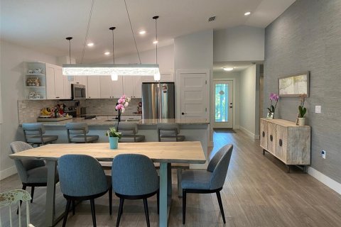 Casa en alquiler en Sarasota, Florida, 3 dormitorios, 142.05 m2 № 1563318 - foto 3