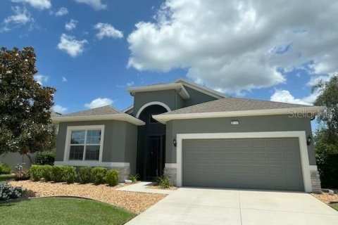 Villa ou maison à vendre à Mount Dora, Floride: 2 chambres, 189.8 m2 № 2238657 - photo 2