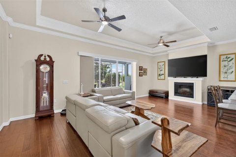 Villa ou maison à vendre à Mount Dora, Floride: 2 chambres, 189.8 m2 № 2238657 - photo 8