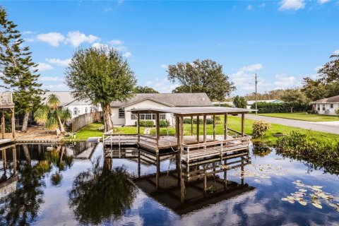 Casa en venta en Tavares, Florida, 3 dormitorios, 155.43 m2 № 1516945 - foto 1
