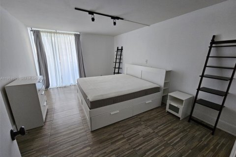 Снять в аренду кондоминиум в Майами-Бич, Флорида 1 спальня, 127.09м2, № 2007885 - фото 8