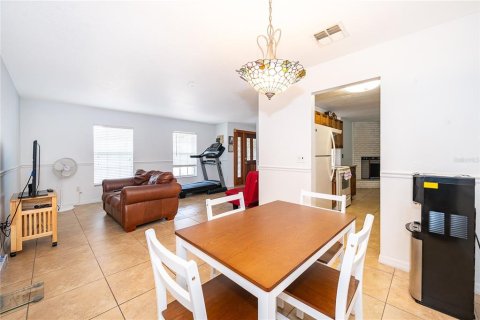 Villa ou maison à vendre à Longwood, Floride: 3 chambres, 148.46 m2 № 2150702 - photo 7