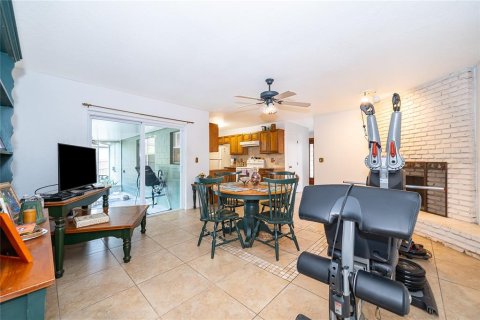Villa ou maison à vendre à Longwood, Floride: 3 chambres, 148.46 m2 № 2150702 - photo 9