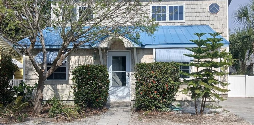 Villa ou maison à Gulfport, Floride 3 chambres, 130.81 m2 № 1670033
