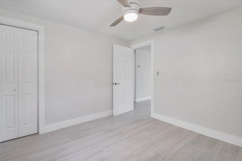 Villa ou maison à vendre à Gulfport, Floride: 3 chambres, 130.81 m2 № 1670033 - photo 18