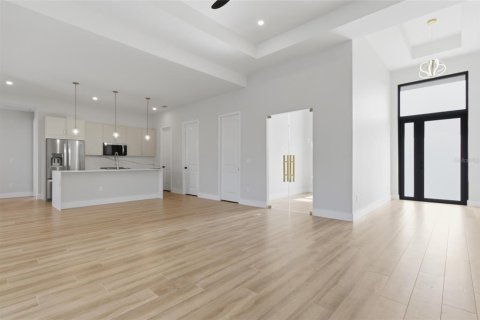 Купить виллу или дом в Порт-Шарлотт, Флорида 3 комнаты, 187.11м2, № 2129222 - фото 8