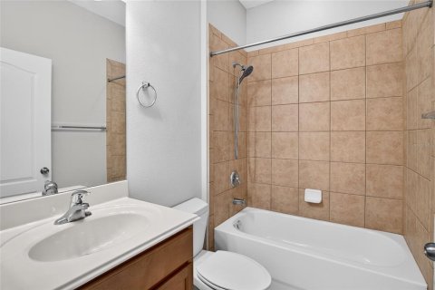 Villa ou maison à vendre à Orlando, Floride: 4 chambres, 207.17 m2 № 2418897 - photo 24