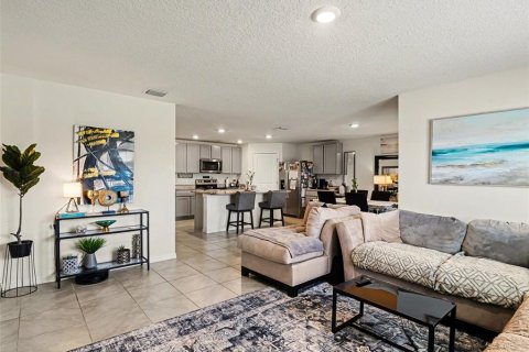 Villa ou maison à vendre à Parrish, Floride: 4 chambres, 169.73 m2 № 2111866 - photo 6