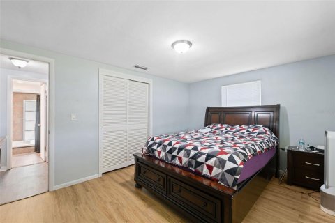 Villa ou maison à vendre à Holiday, Floride: 2 chambres, 78.78 m2 № 1873592 - photo 11