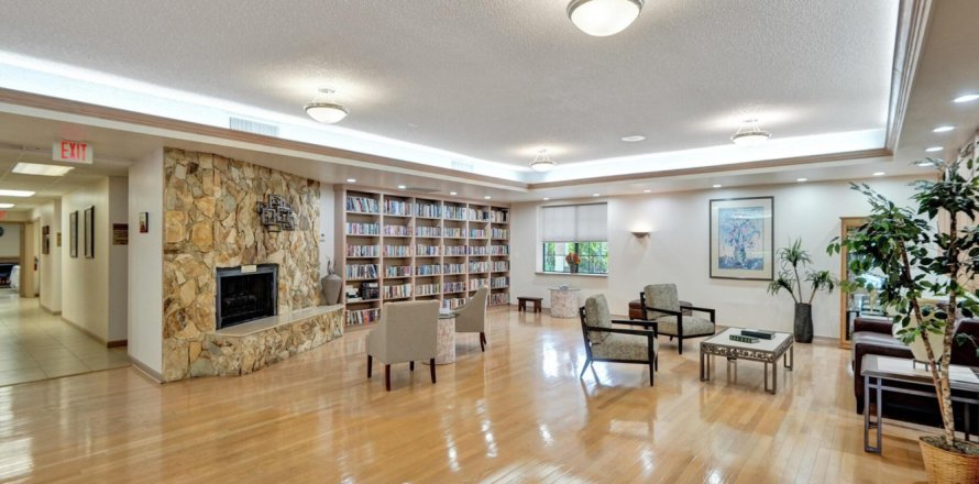 Condo in Coconut Creek, Florida, 2 bedrooms № 1229291