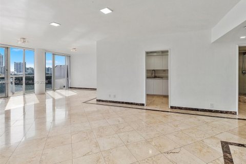 Copropriété à vendre à Miami Beach, Floride: 1 chambre, 105.26 m2 № 2031395 - photo 11