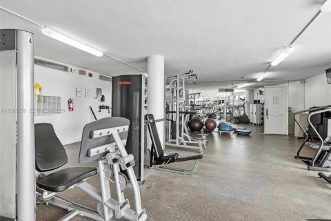 Copropriété à vendre à Miami Beach, Floride: 1 chambre, 105.26 m2 № 2031395 - photo 24