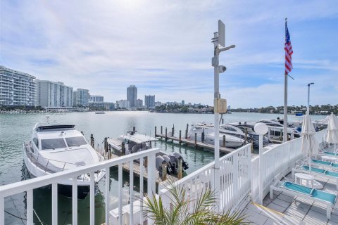 Copropriété à vendre à Miami Beach, Floride: 1 chambre, 105.26 m2 № 2031395 - photo 20