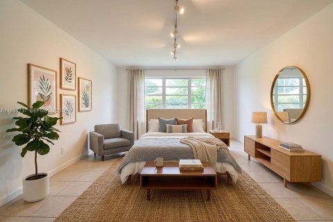 Casa en venta en Miami, Florida, 4 dormitorios, 248.05 m2 № 2058946 - foto 4