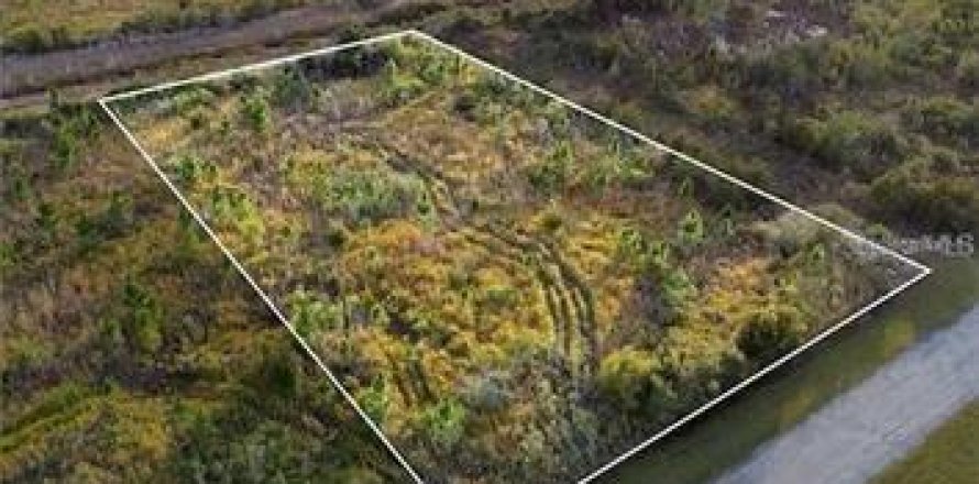 Terreno en Indian lake estates, Florida № 2164809