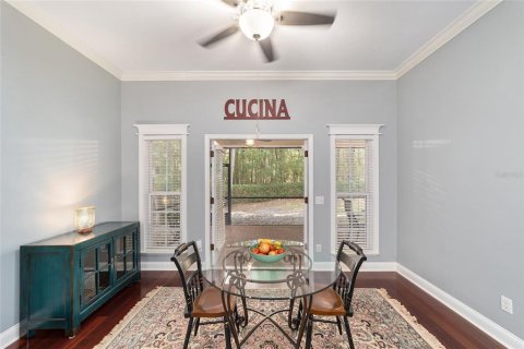 House in Gainesville, Florida 3 bedrooms, 254.55 sq.m. № 1917807 - photo 15