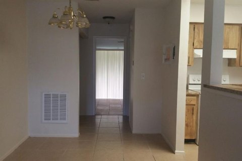 Villa ou maison à louer à Palm Harbor, Floride: 1 chambre, 65.68 m2 № 1538554 - photo 5