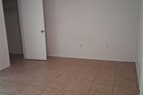 Villa ou maison à louer à Palm Harbor, Floride: 1 chambre, 65.68 m2 № 1538554 - photo 12